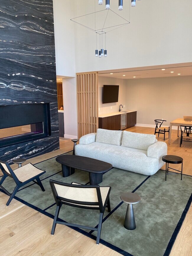 Lobby - 37 L St SE Unit 701