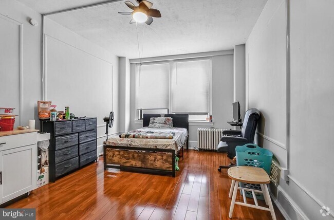 Building Photo - 1324 Locust St Unit 1128 Rental