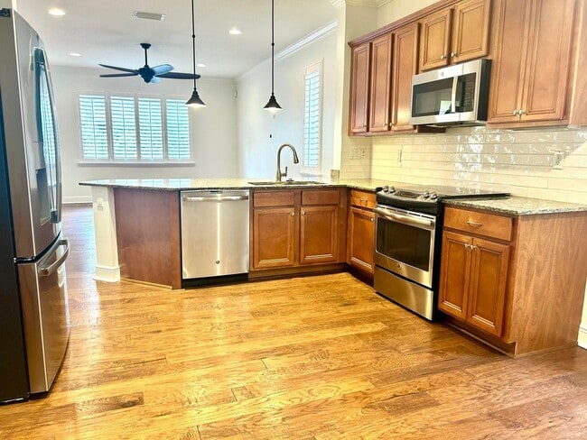 Photo - 2024 Foxtail View Ct