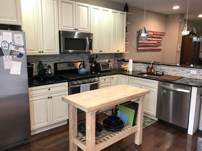 Photo - 1235 S 17th St