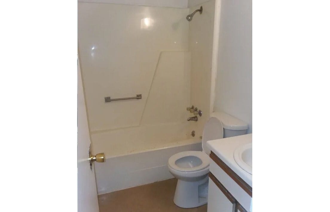 Photo - 208 E Wells St