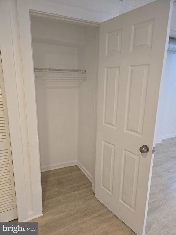 Photo - 7174 Glenloch St