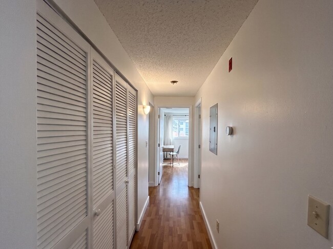 Photo - 15 Bower Rd Unit F4
