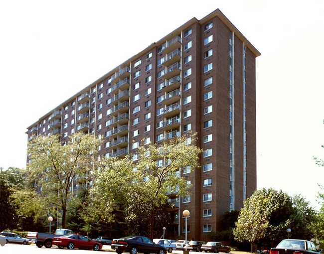 Photo - Hunting Creek Club Apartments