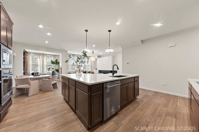 Photo - 2108 Weatherbee Ln