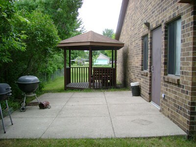 Country View Court