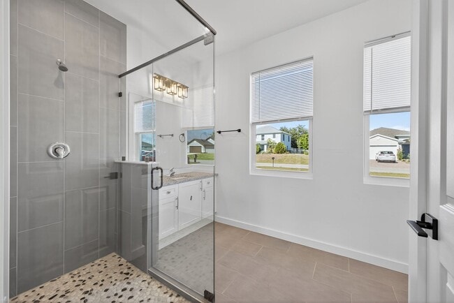 Photo - 181 NW 6th Pl