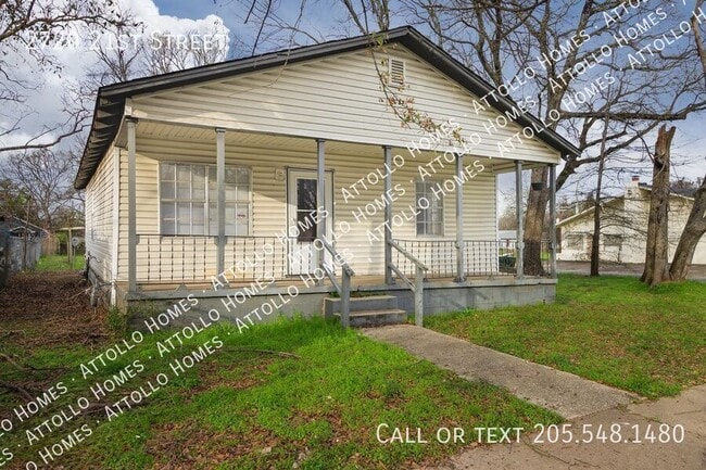 Photo - 2720 21st St