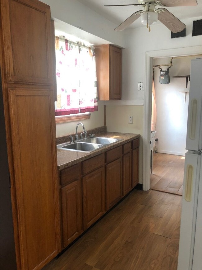 Photo - 20170 Priday Ave