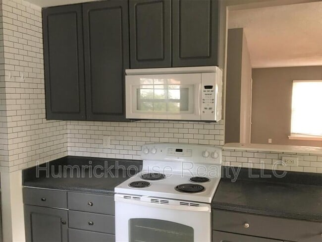 Photo - 3214 June Dr