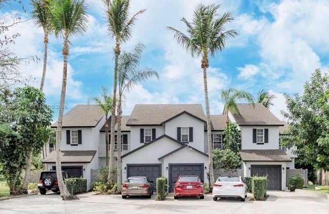 Building Photo - 1649 Hawthorne Pl