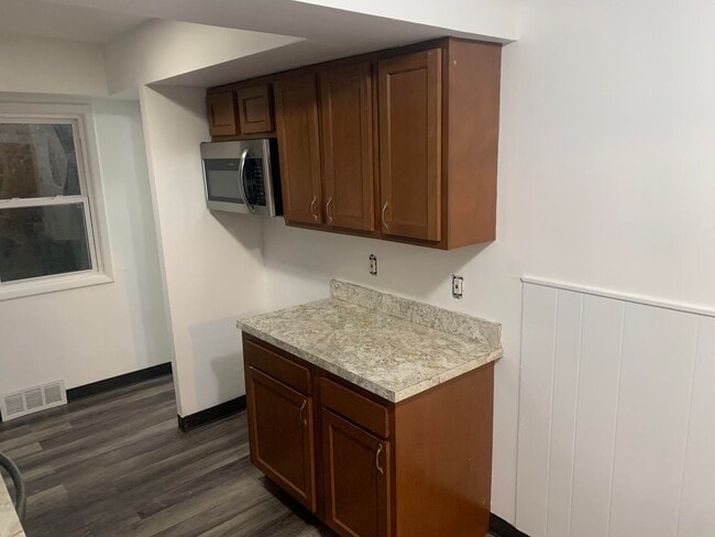 Photo - Charming 3-Bedroom Home for Rent in Cleveland