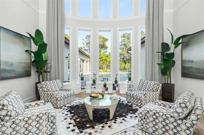 Photo - 10331 Los Feliz Dr