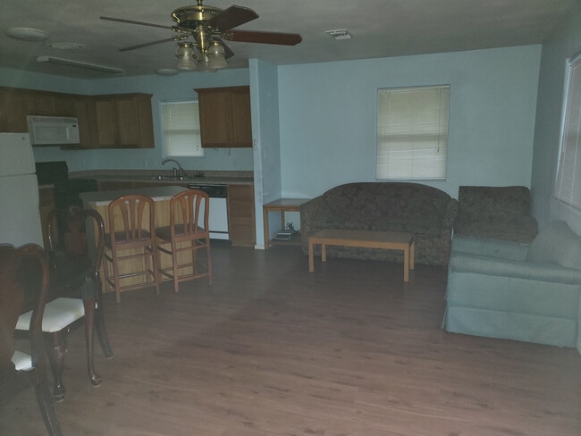 Photo - 113 E Magnolia St Unit 113A