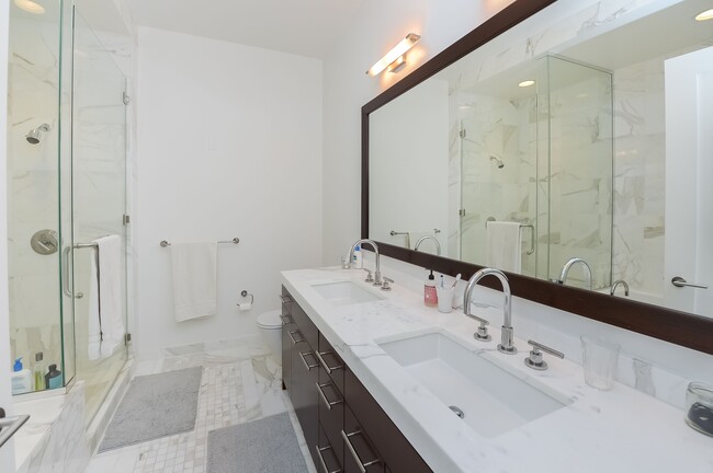 Photo - 1414 S Penn Sq Unit 8C