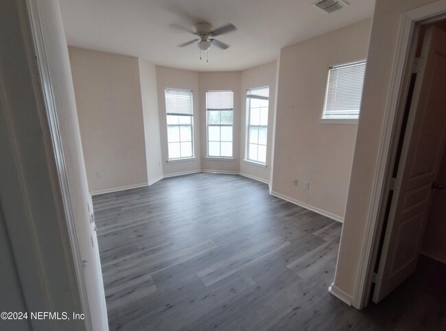 Photo - 5617 Bowden Rd Unit 211