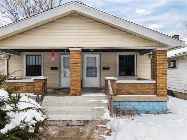 Photo - 3709 Boulevard Pl