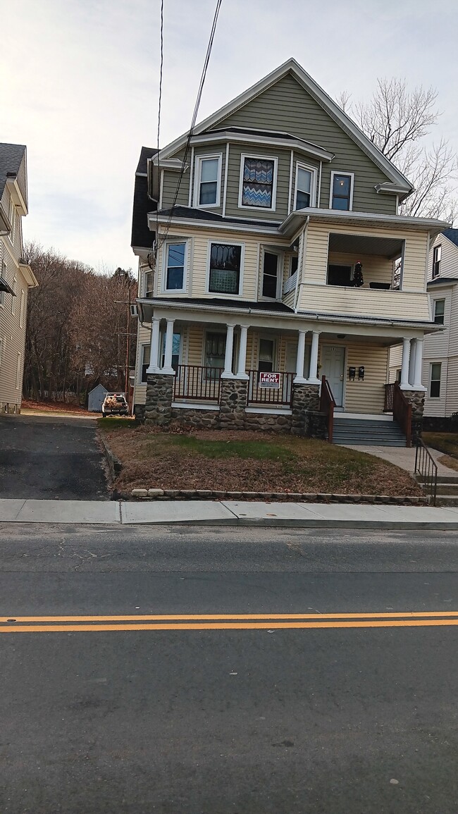 Photo - 151 Bunker Hill Ave Unit Third floor