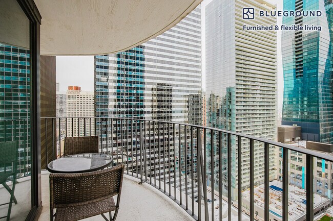 225 N Columbus Dr Unit SI FL19-ID1199