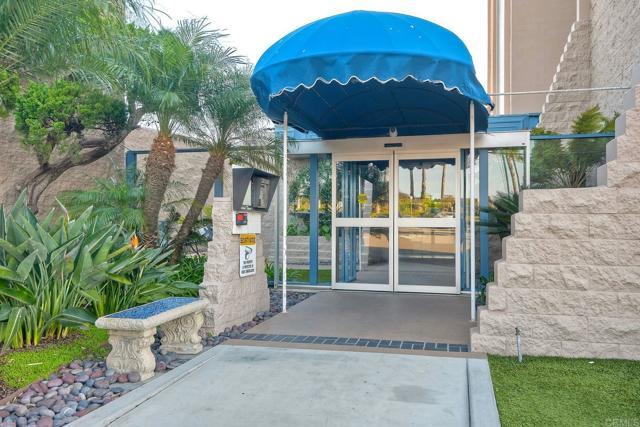 1200 N Harbor Dr