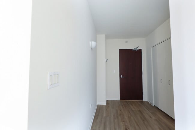 Photo - 807 Davis St Unit 905