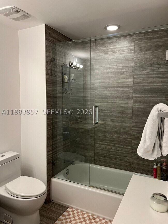 Photo - 1010 Brickell Ave Unit 2010