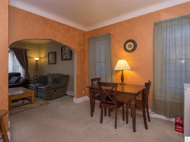 Photo - AVAILABLE April! - 4 Bed, 2 Bath Bright & Spacious Home