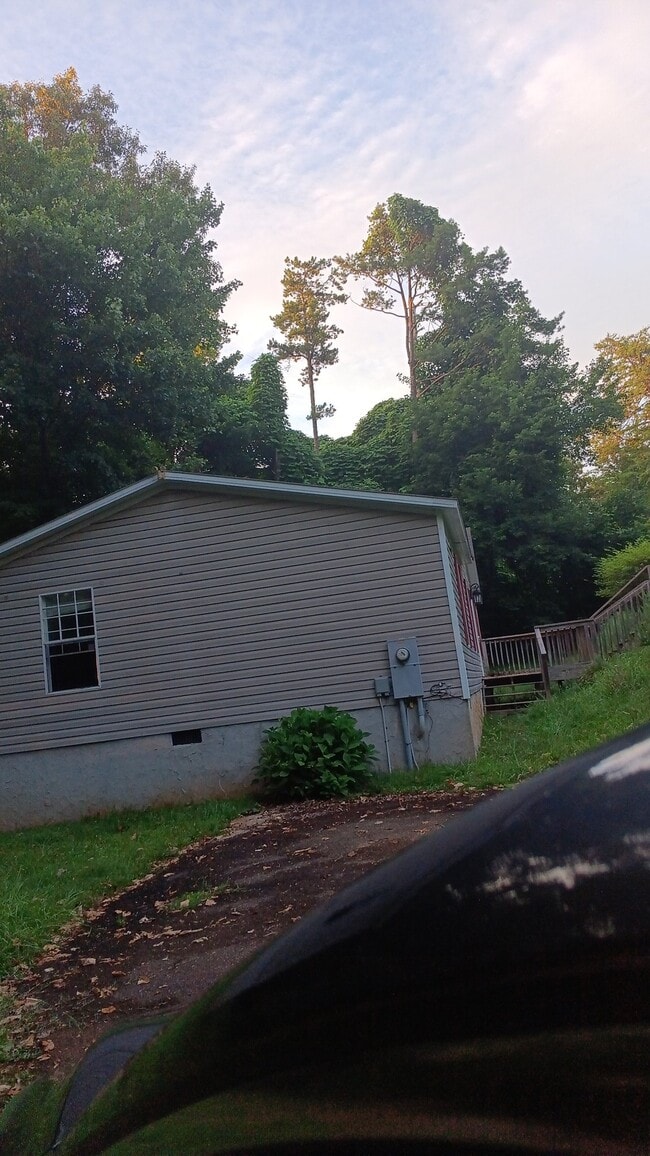 Photo - 284 Kate Rd