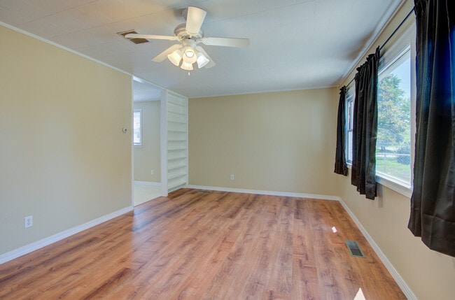 Photo - 2005 McDonough St