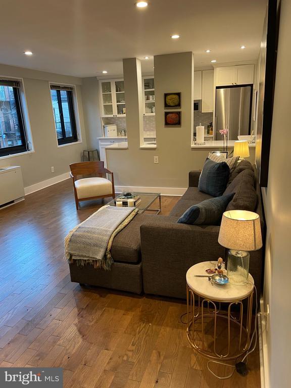 Photo - 1601 18th St NW Unit 307