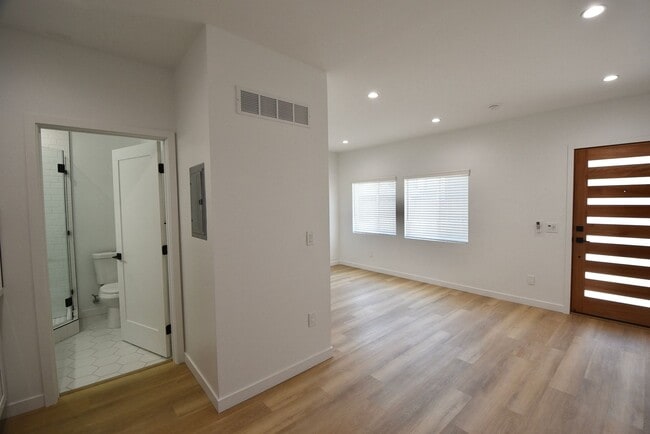 Photo - 2683 34th St Unidad 17