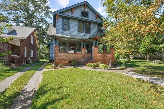 Photo - 319 E Scott Ave Unit 319-3