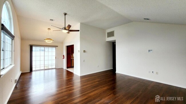 Photo - 838C Vail Rd Unit a