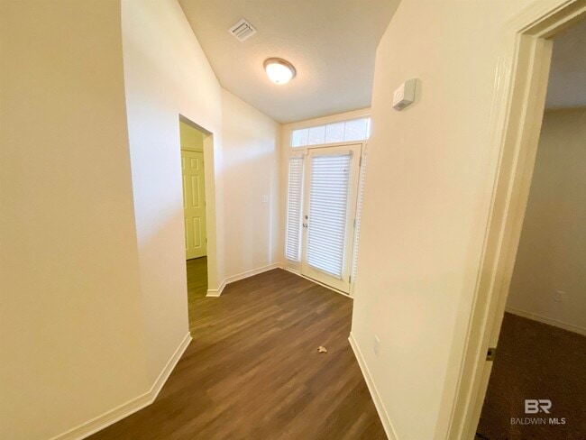 Photo - 11801 Balsam Ct