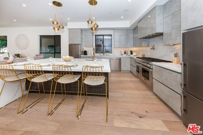 Photo - 1637 S Sherbourne Dr