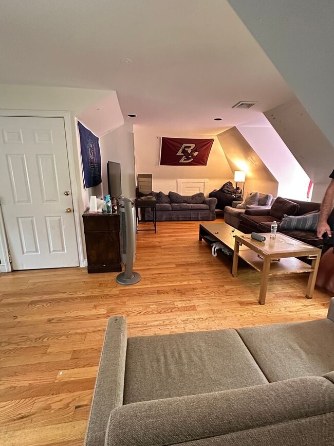 Photo - 27 Orkney Rd
