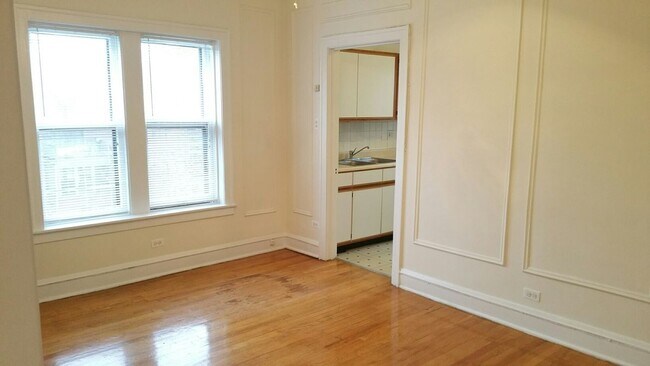 Photo - 710 Seward St