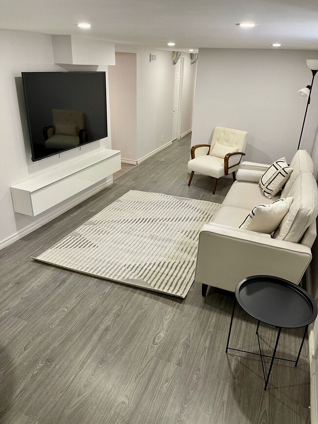 Photo - 1297 Aubin Rd