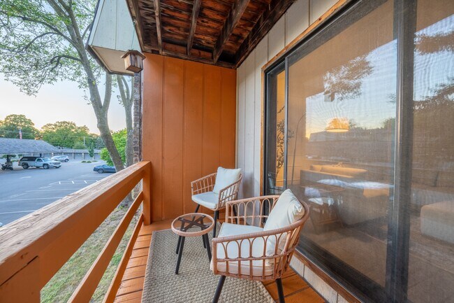 Photo - 4371 Wilshire Blvd Unit B203