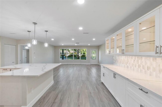 4300 NW 3rd Ct