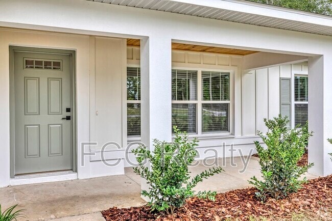 Building Photo - 6551 Hemlock Rd Rental