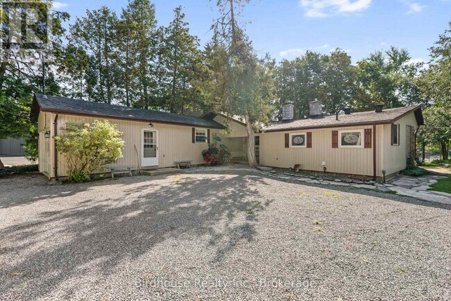 Photo - 99 Riverside Dr