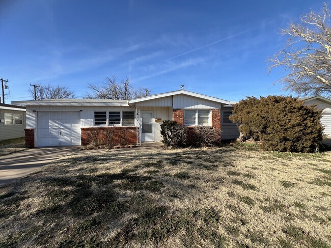 Photo - 3106 Aberdeen Ave