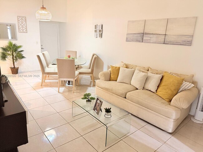 Building Photo - 9443 Fontainebleau Blvd Unit 209