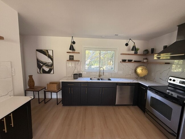 Photo - 2915 Reynolds Park Rd