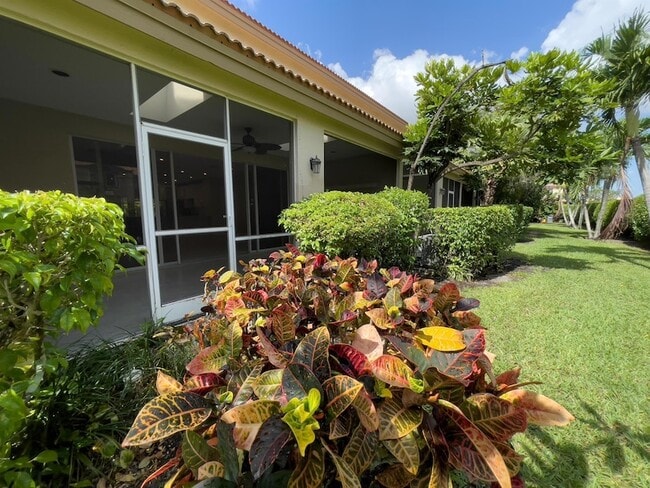 Photo - 6817 Via Regina Townhome