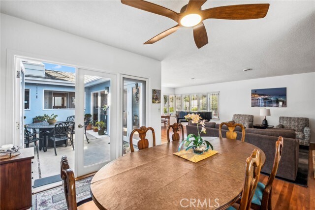 Photo - 161 McKnight Dr House