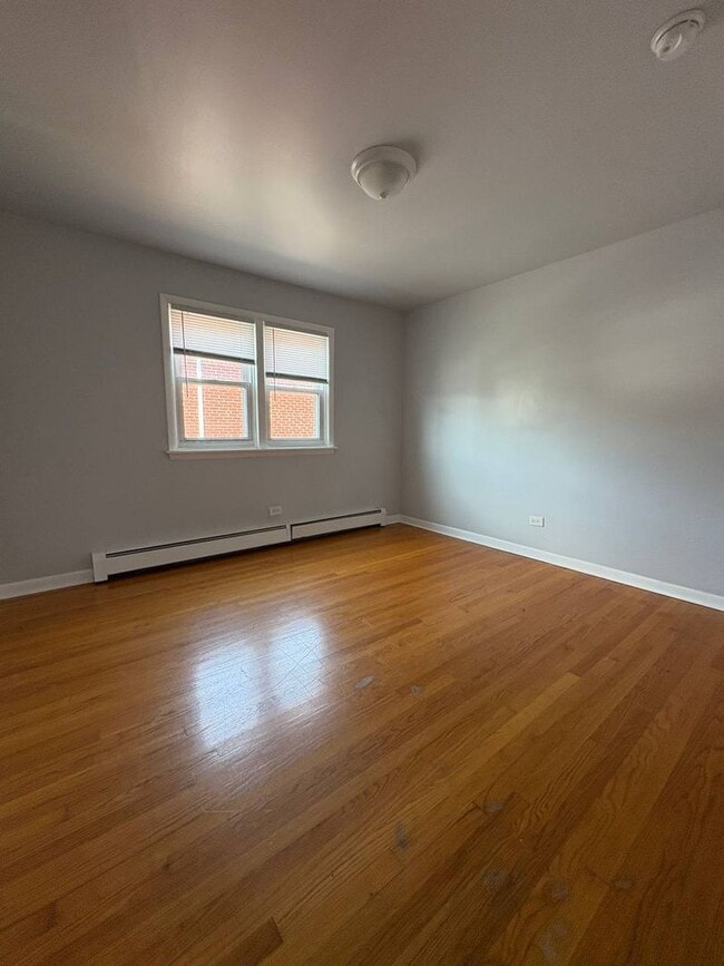 Photo - 8827 W Grand Ave Unit 2R