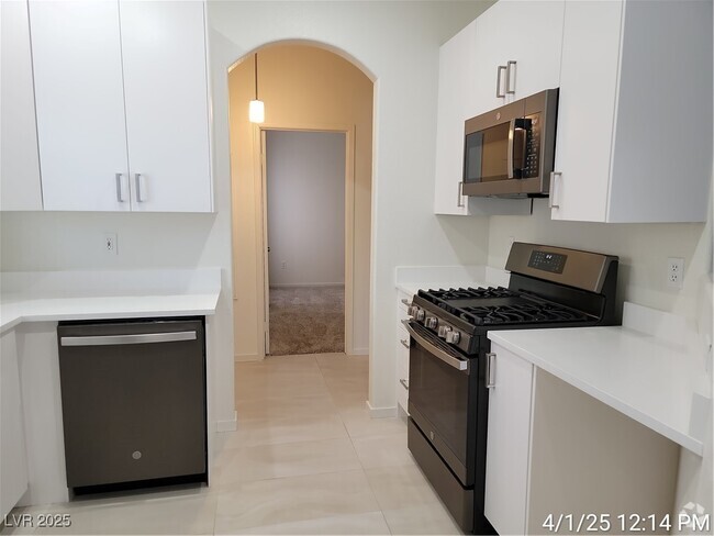Building Photo - 9000 S Las Vegas Blvd Unit 2080 Rental