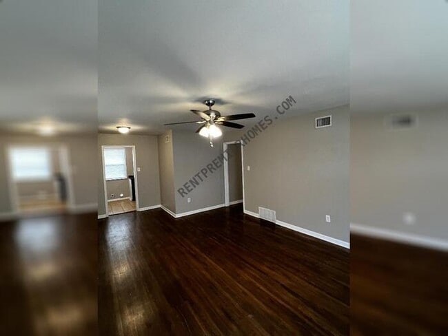 Photo - 4017 Mellene Dr